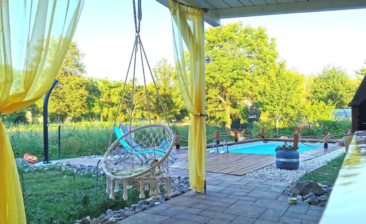 Holiday Home Melani Sinac Zewnętrze zdjęcie